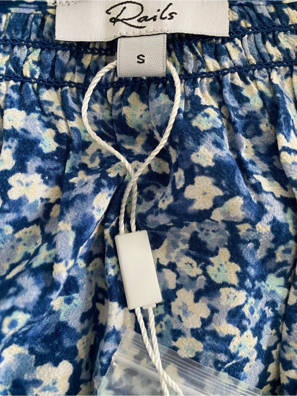 Rails Eliza Blue Floral V-Neck Long-Sleeve Dress NWT - Picture 3 of 8